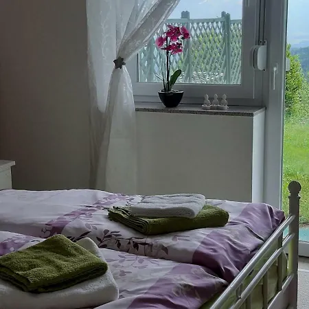 'Kleine Welt' Almpension & Gaststueberl *